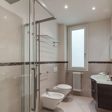 - Oriuolo Elegance Apartment *